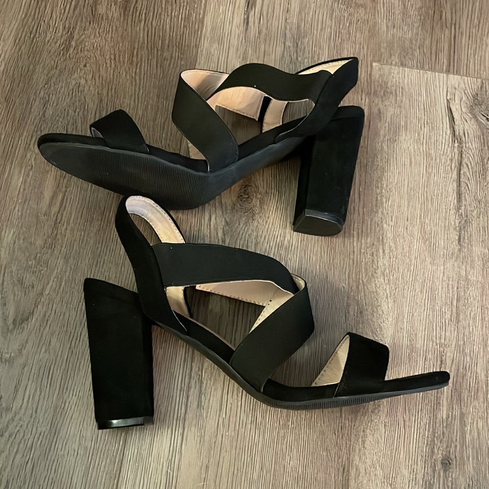 Trary Black Chunky Block Heel Sandals Elastic Straps Size
